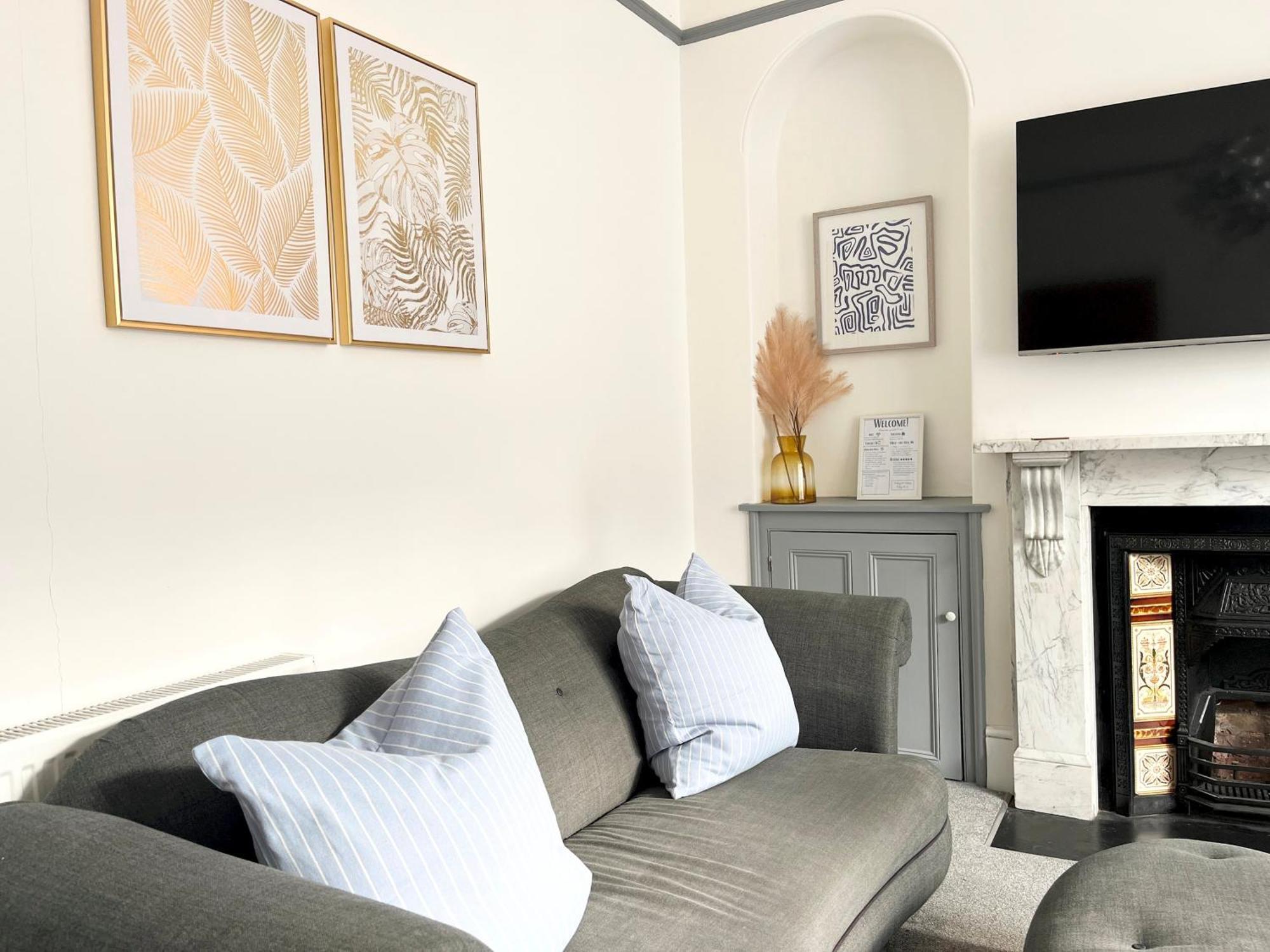 Spacious Home Near Seafront & Train Station 5 Bed Sleeps 10- Central Penzance Exterior photo